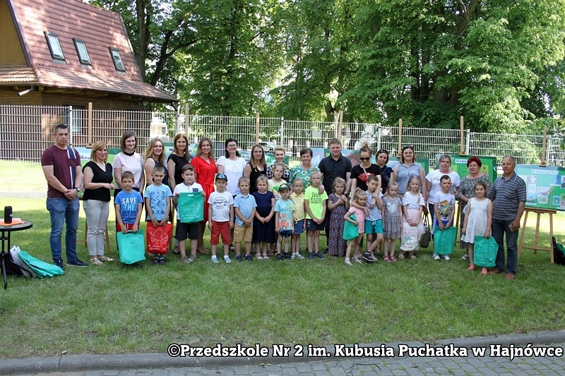 Pamiątkowe zdjecie grupowe