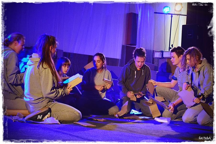 „Razkidanaje hniazdo 2020” – premiera spektaklu