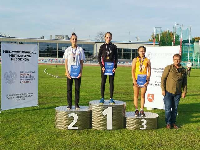 Dekoracja zwycięzców.