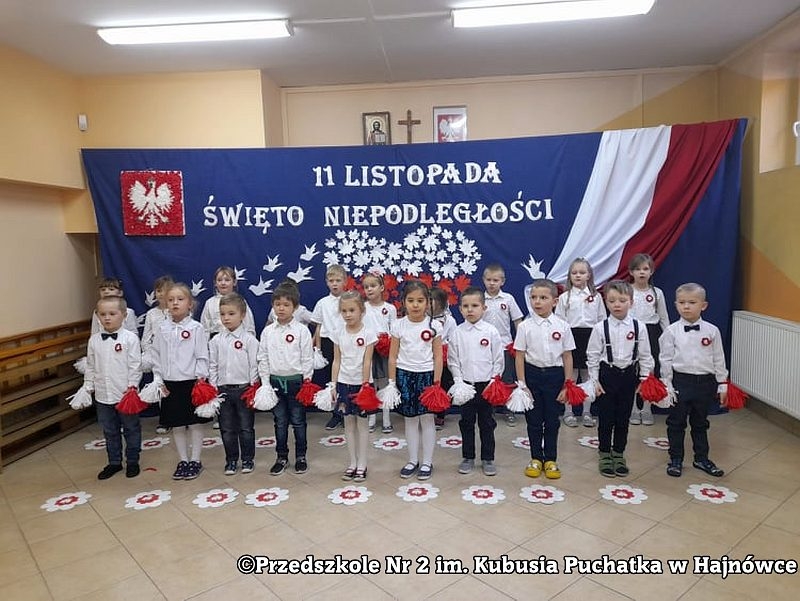 Fotografia do artykułu "11 Listopada Narodowe Święto Niepodległości w Przedszkolu nr 2 im. Kubusia Puchatka w Hajnówce"