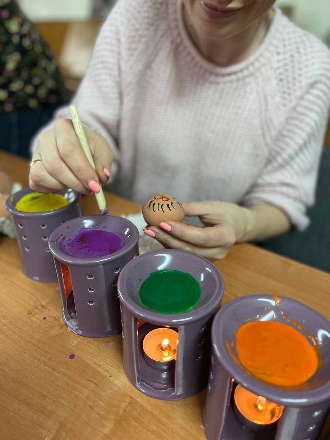 Warsztaty tworzenia pisanek w Hajnówce