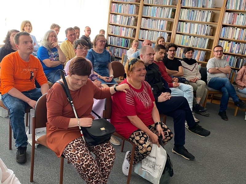 Wizyta partnerów z Włoch w Miejskiej Bibliotece Publicznej w Hajnówce