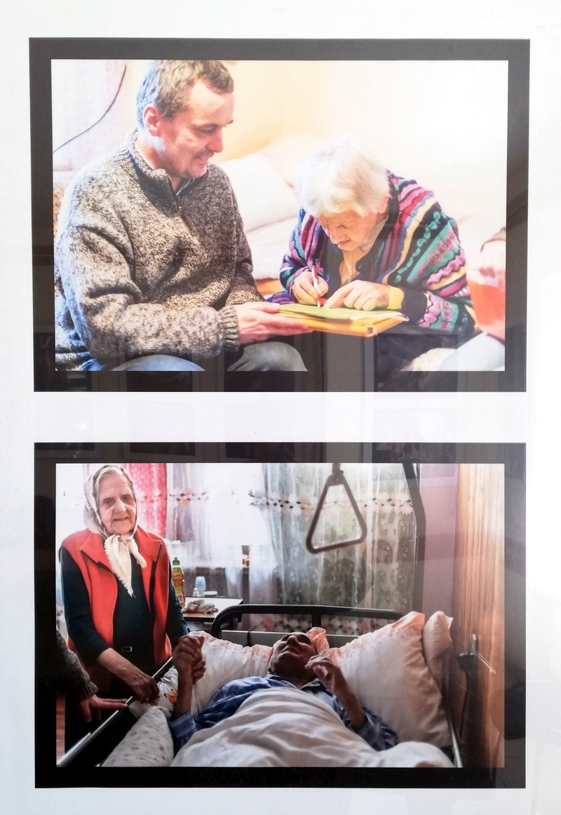 Wystawa fotograficzna Fundacji Hospicjum Proroka Eliasza