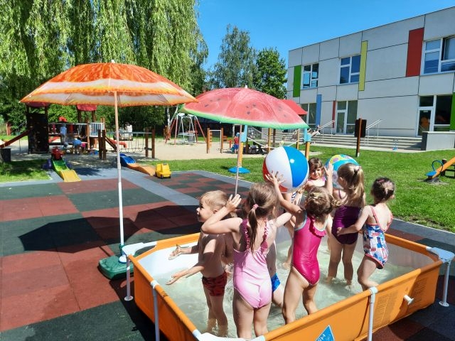 Basenowe szaleństwa przedszkolaków