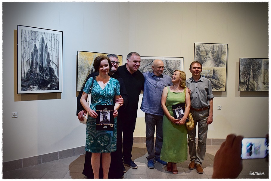 Wystawa Jerzego Iwacika „Bliskość Puszczy”