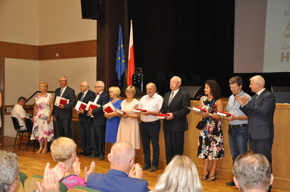 Zdjęcie grupowe laureatów.