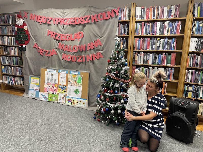 uczestnik przeglądu