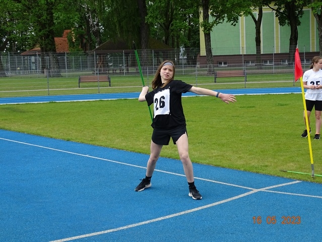 Rzut oszczepem dziewcząt