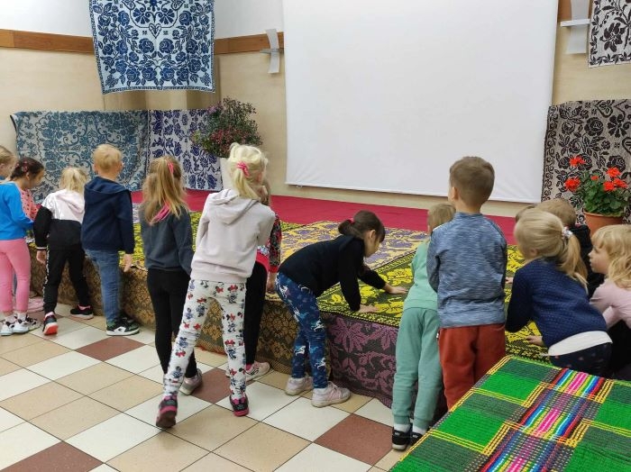 w muzeum tkactwa