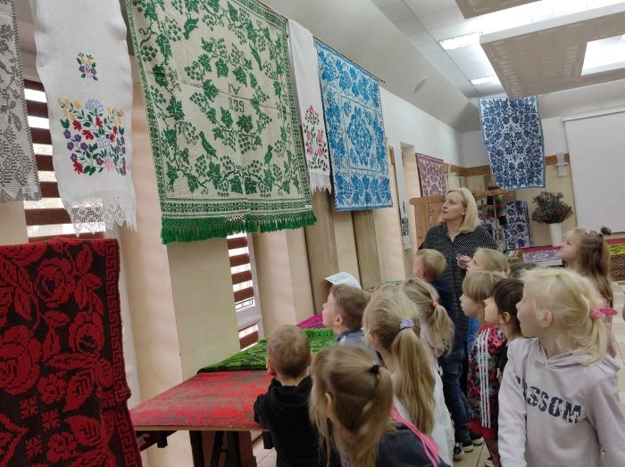 w muzeum tkactwa
