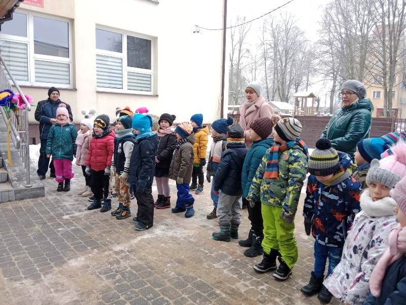 zgormadzeni na uroczystości
