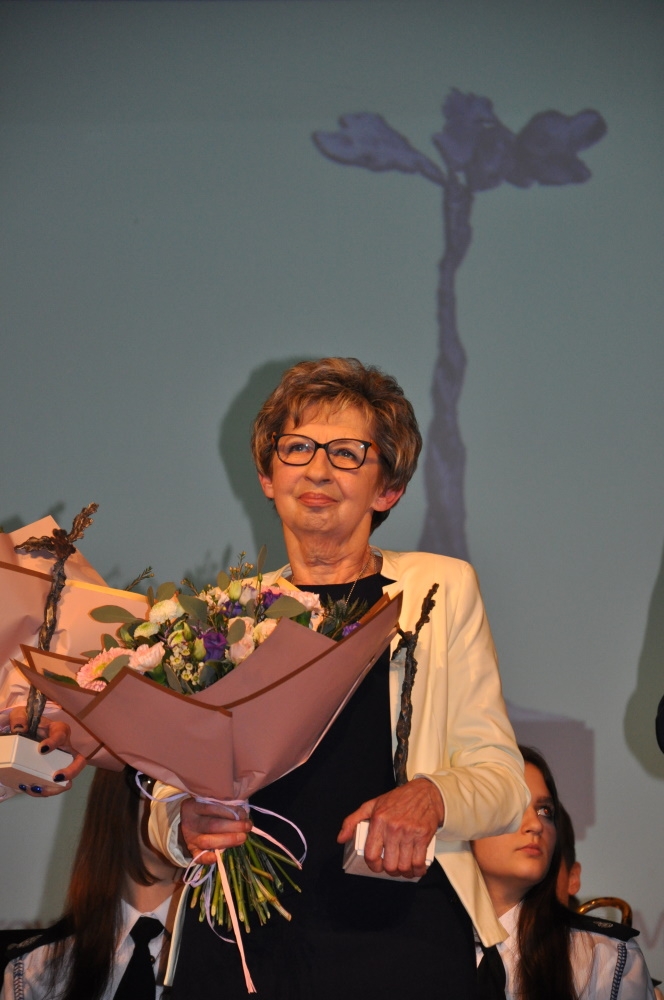 Zdjęcie z gali wręczenia nagród.