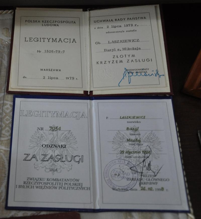 legitymacje za zasługi
