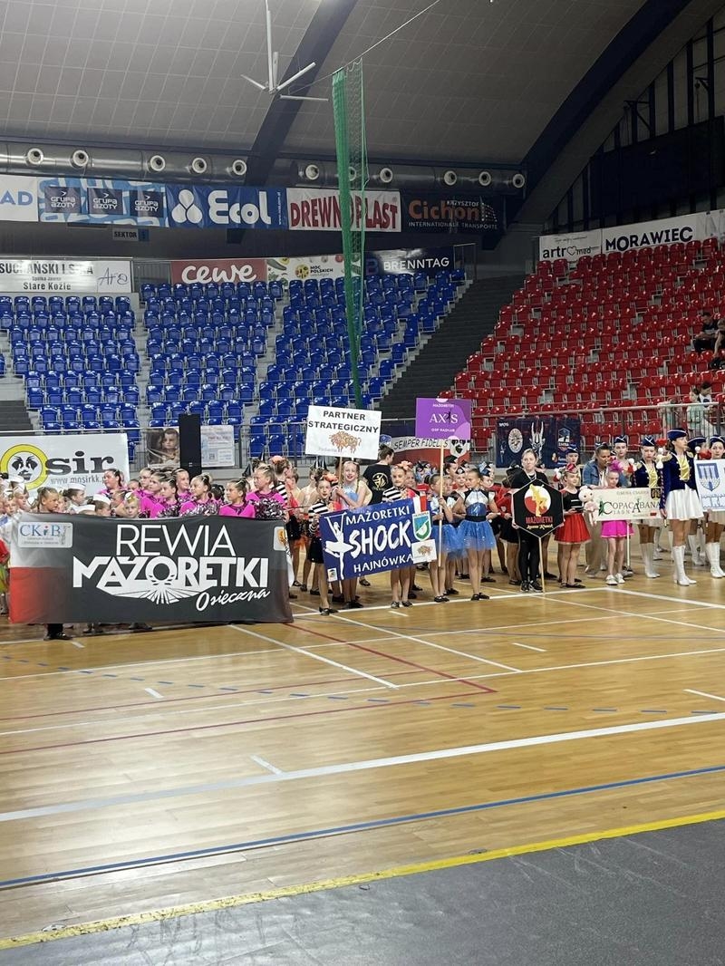 Uczestnicy Mistrzostw Polski Mażoretek 2024.