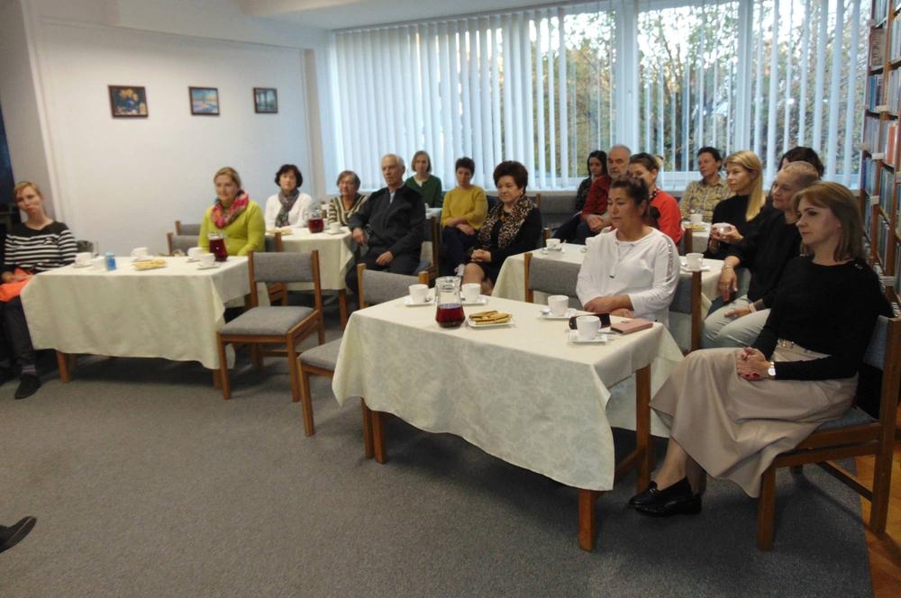 słuchacze na spotkaniu