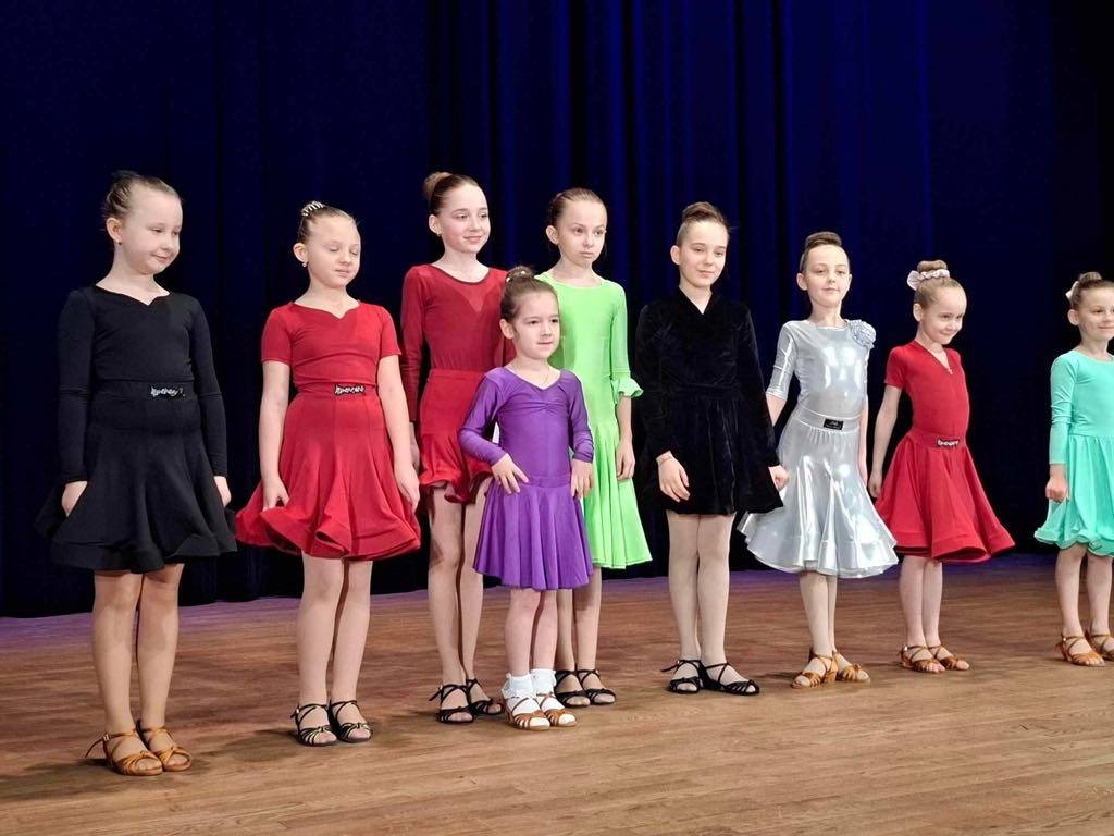 Sukcesy Sekcji Tańca Towarzyskiego Hajnowskiego Domu Kultury