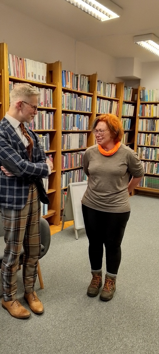 spotkanie w czytelni miejskiej