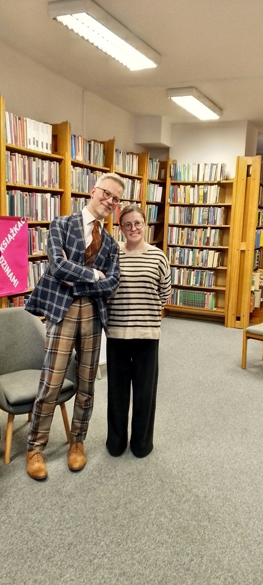 spotkanie w czytelni miejskiej