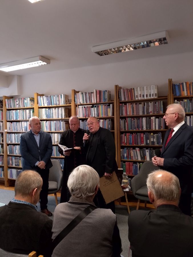 spotkanie w czytelni