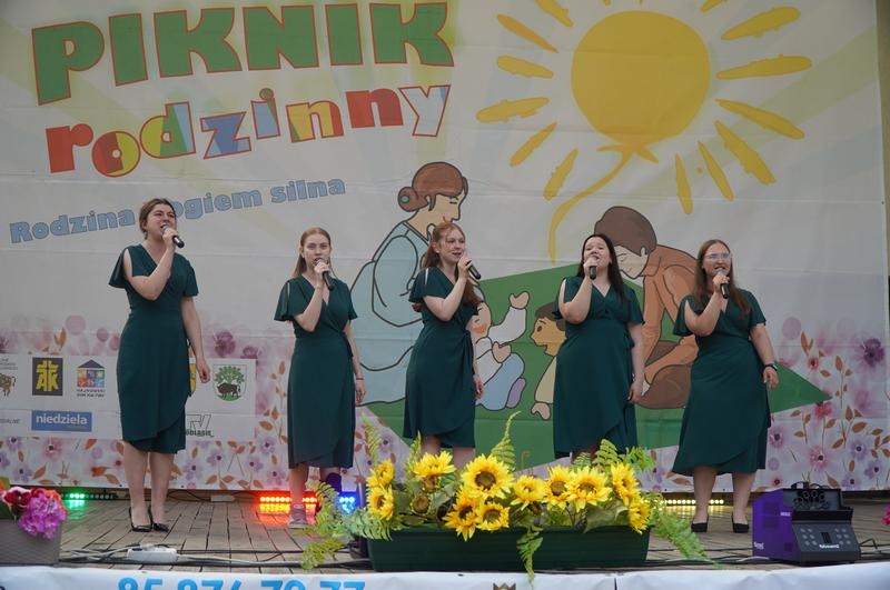 występ studia piosenki