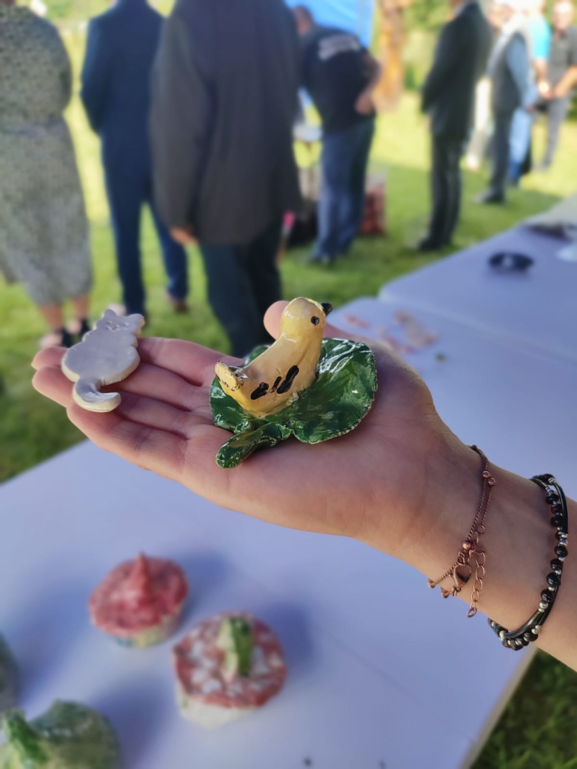 figurki ceramiczne powstałe podczas warsztatów