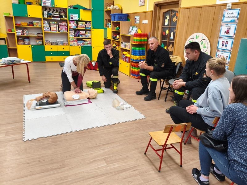 instuktaż udzielenia pierwszej pomocy