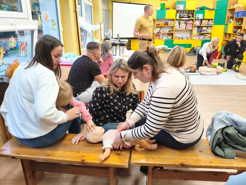 instuktaż udzielenia pierwszej pomocy