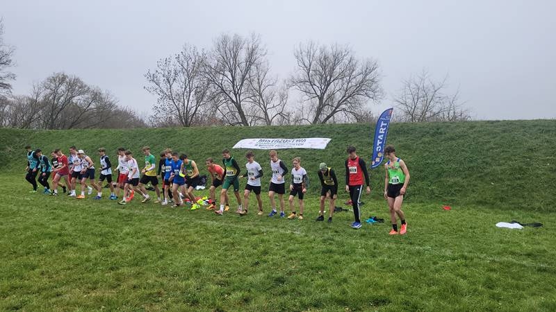 Start młodzików na 2 km