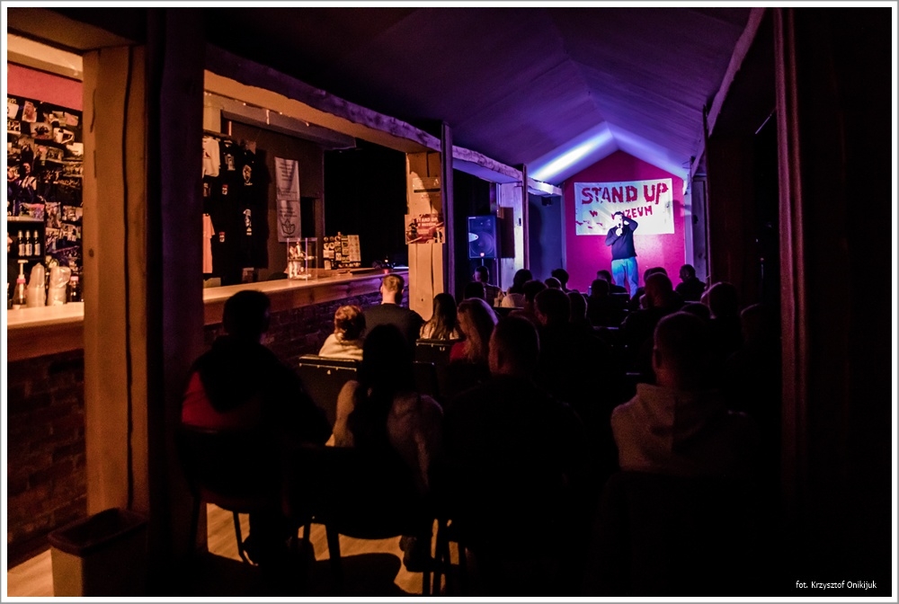 stand up w Muzeum