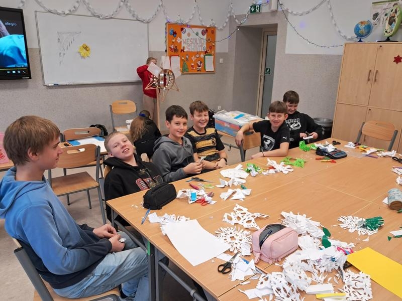 warsztaty tworzenia gwiazdy kolędniczej