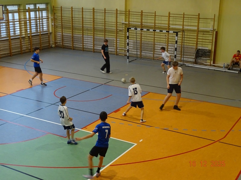 uczestnicy mistrzostw podczas gry
