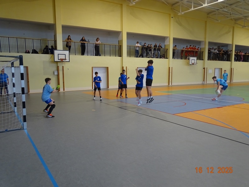 uczestnicy mistrzostw podczas gry