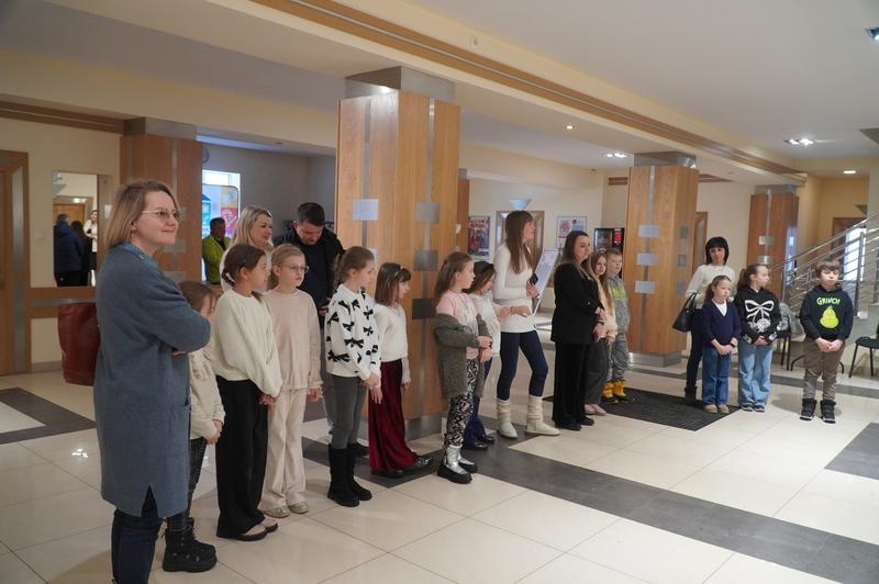 laureaci konkursu z opiekunami