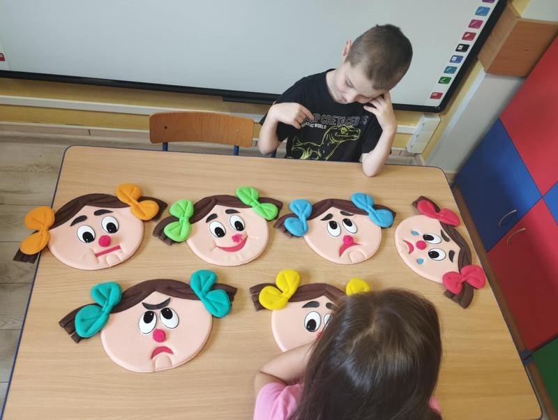 Przedszkole  Nr 2 - rozwijające kompetencje emocjonalno-społeczne