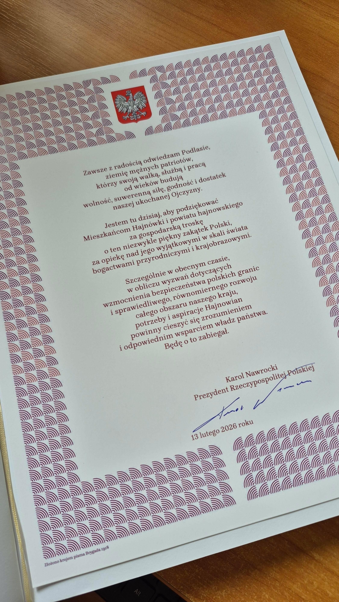 wpis Prezydenta do ksegi pamiątkowej miasta