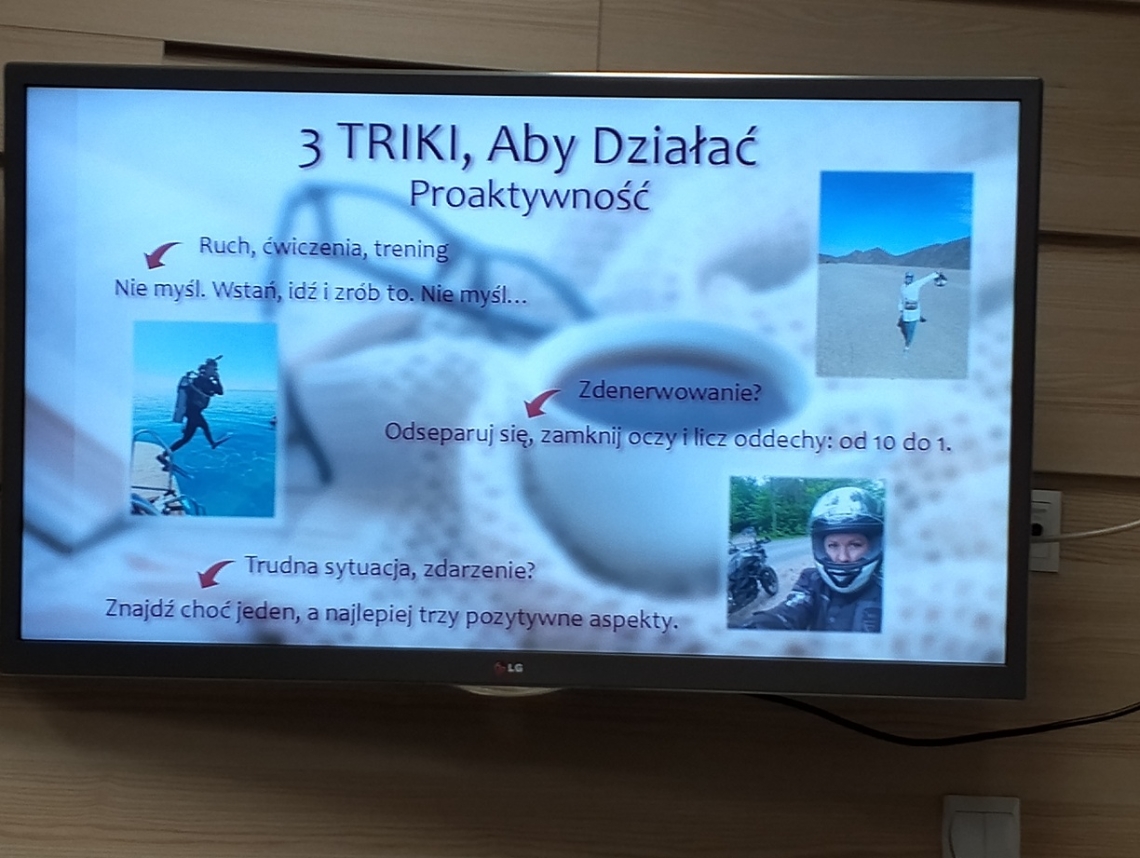 jeden ze slajdów prezentacji