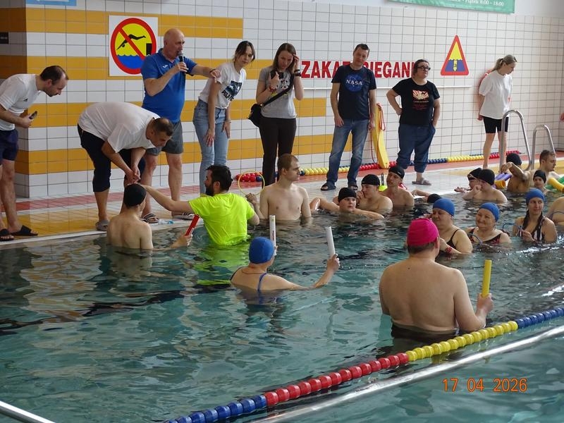 wyścigi w wodzie