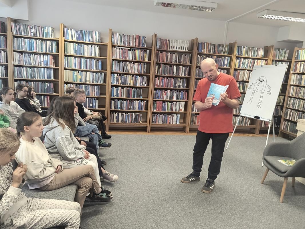 Spotkanie z Tomaszem Samojlikiem