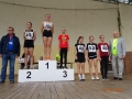 dekoracja zawodników na podium
