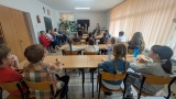 Pani Dyrektor wita gości