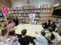 zajęcia w czytelni  dziecięcej