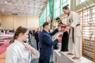 wręczenie medali zwycięzcom 