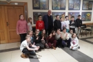 Spotkanie uczniów z artystą Tomaszem Korzenieckim