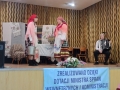 Na zdjęciach widać grupę teatralną „Dzwonki”