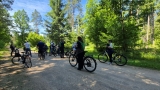 uczestnicy wycieczki rowerowej